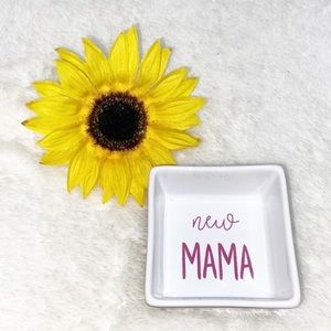 Francesca’s “New Mama” Jewelry Trinket Dish